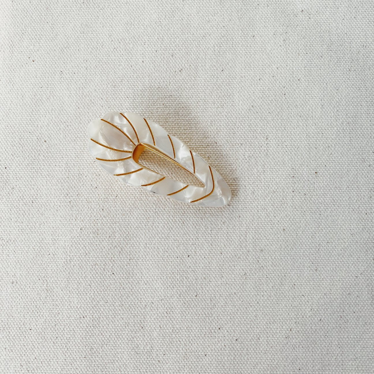 Horace hair barrette | MERA 